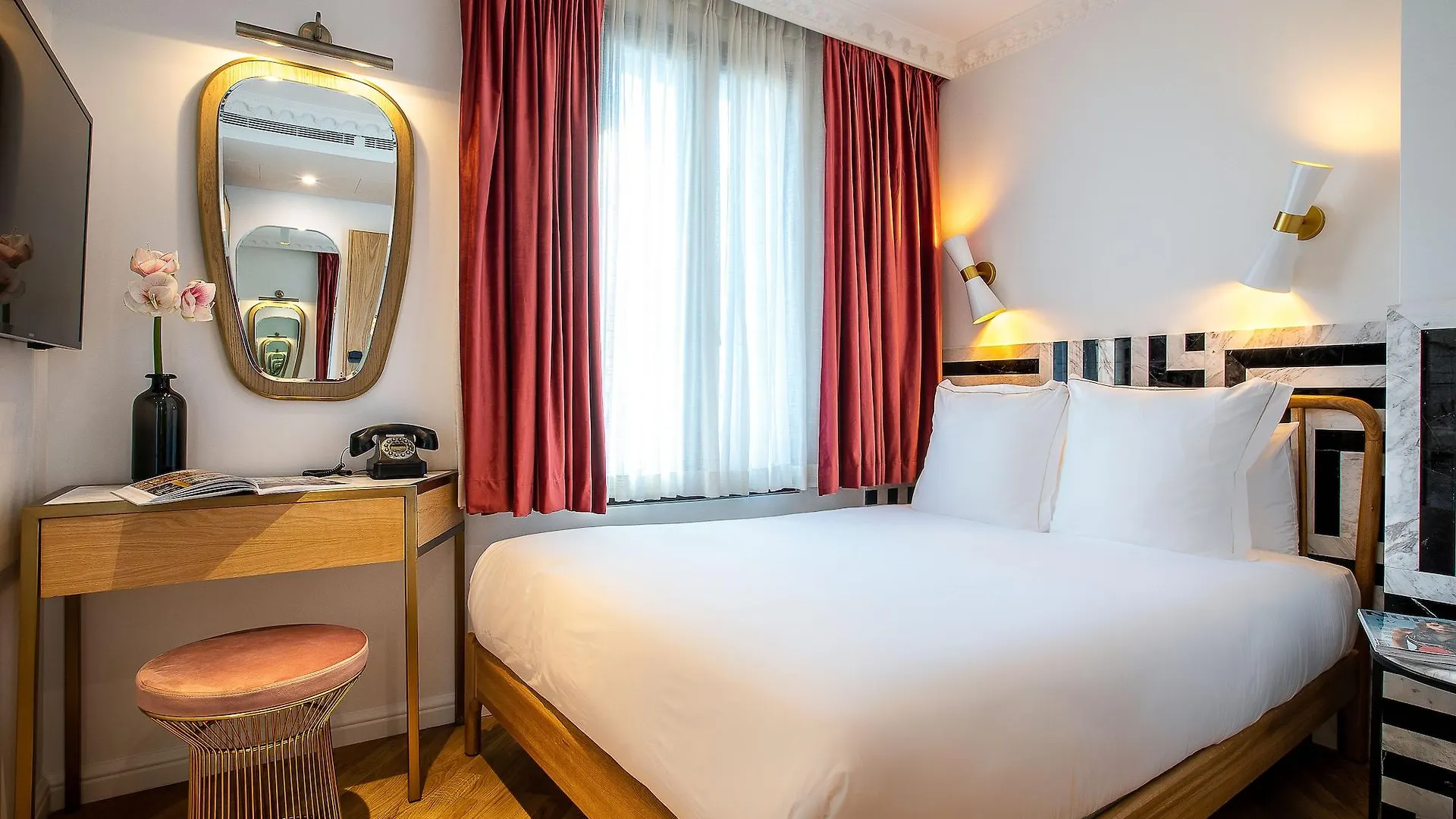 Rose Bourbon Hotel