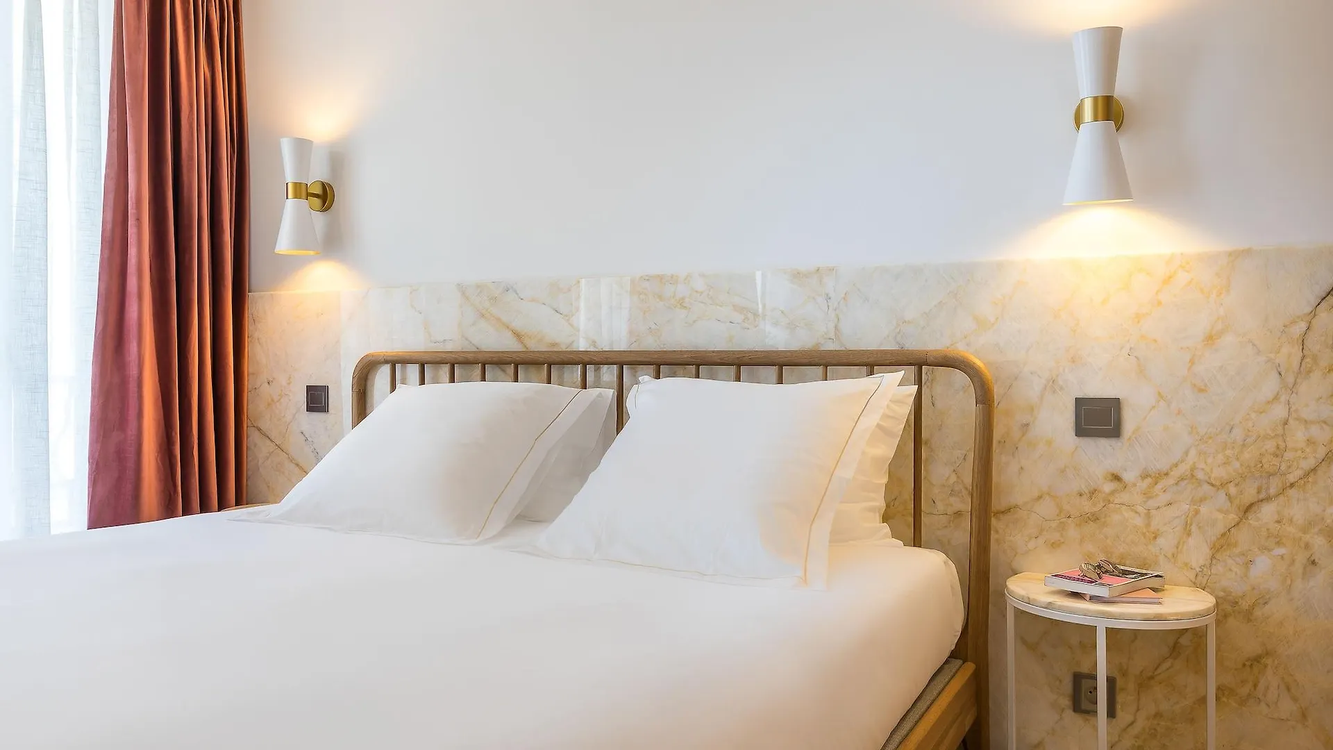 Hotel Rose Bourbon Paryż