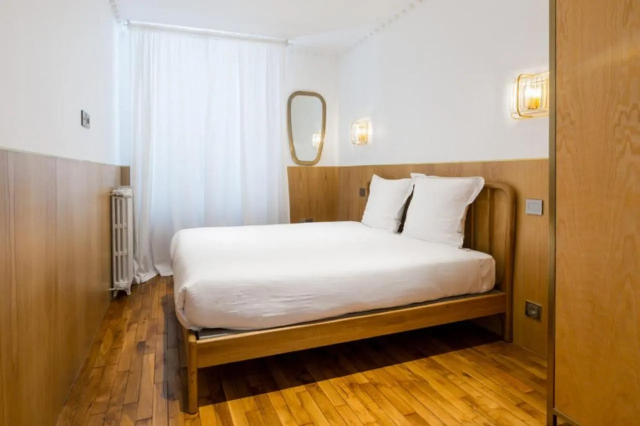 Rose Bourbon 3* Paryż