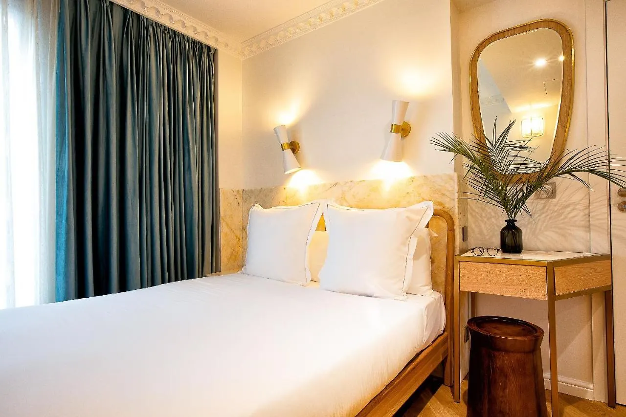 Rose Bourbon Hotel